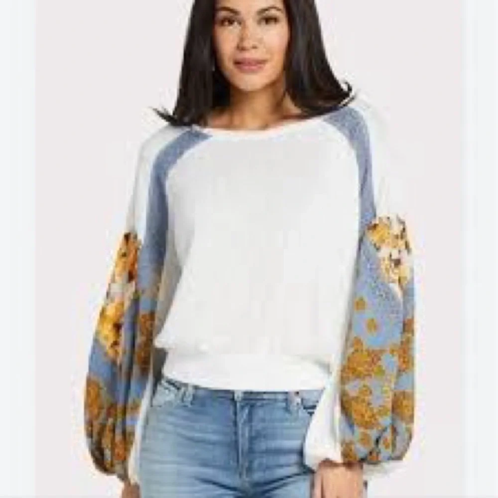 Free People Casual Clash Floral Balloon‎ Sleeves Size Small EUC